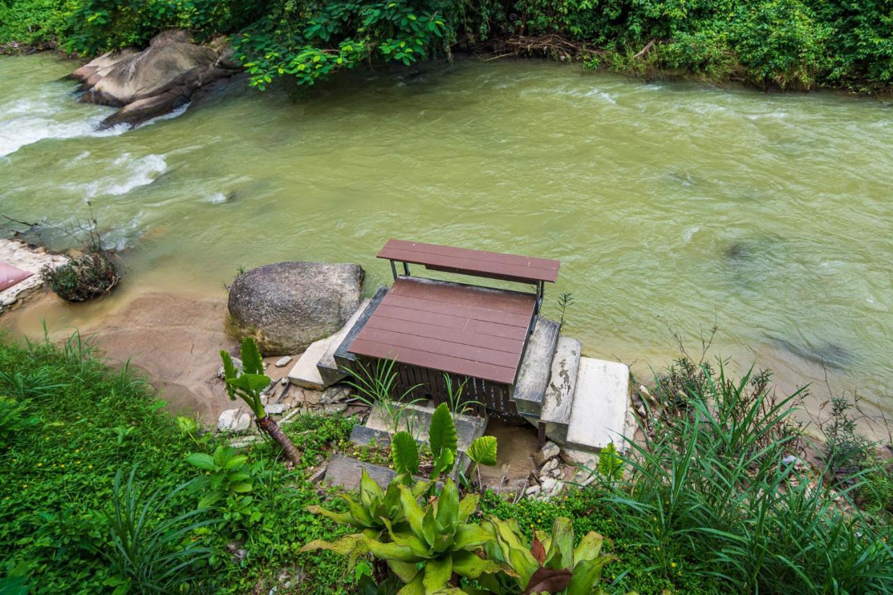 Thansila Resort Ranong Buitenkant foto